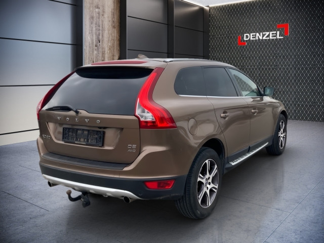 Bild 3: VOLVO PKW XC60 D5 AWD Summum