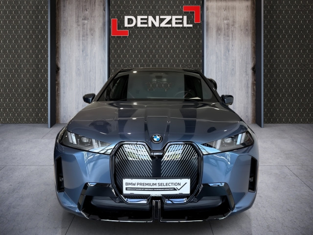 Bild 4: BMW PKW i-Serie iX xDrive60
