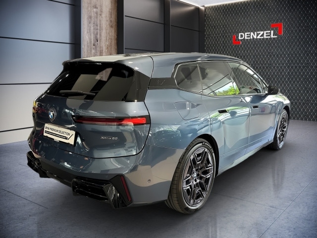 Bild 7: BMW PKW i-Serie iX xDrive60