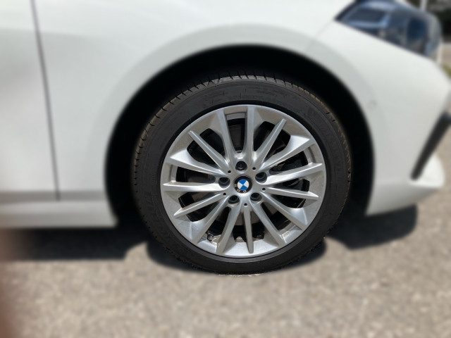 Bild 4: BMW 120d xDrive 5-Türer F40