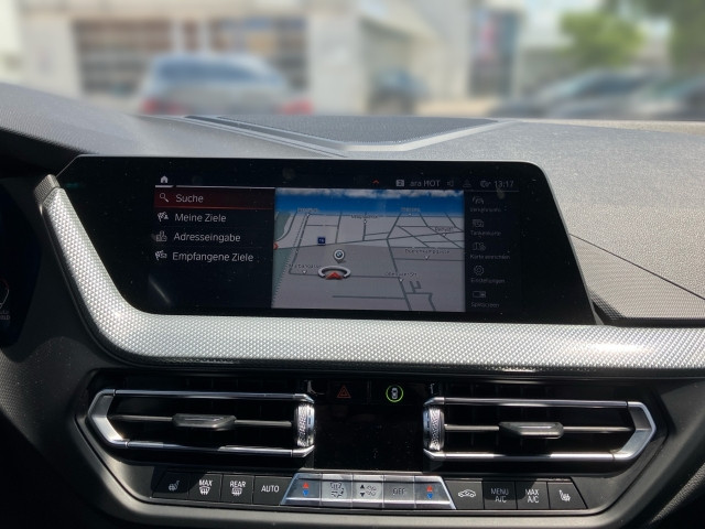 Bild 7: BMW 120d xDrive 5-Türer F40