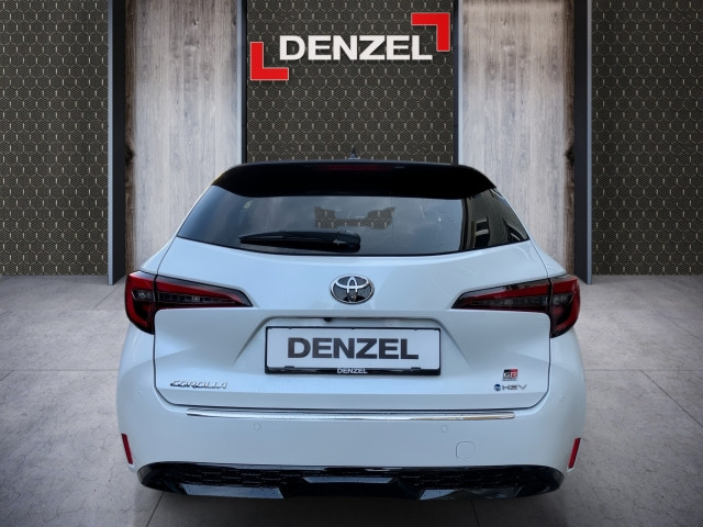 Bild 10: Toyota Corolla 2,0l Hybrid TS GR-SPORT