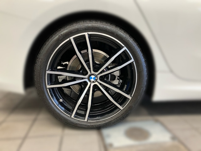 Bild 4: BMW 320d xDrive Touring G21