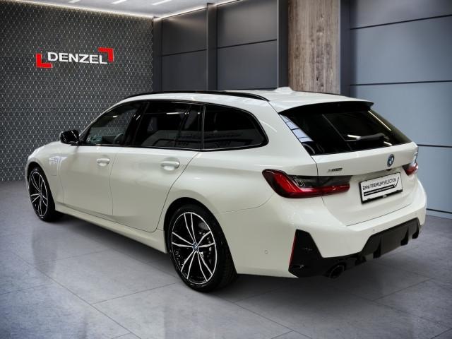 Bild 2: BMW 330e xDrive Touring G21 XB1