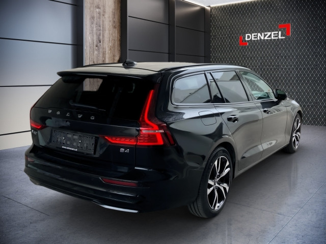 Bild 3: VOLVO PKW V60 Plus, B4 Mild Hybrid, Benzin, Dark
