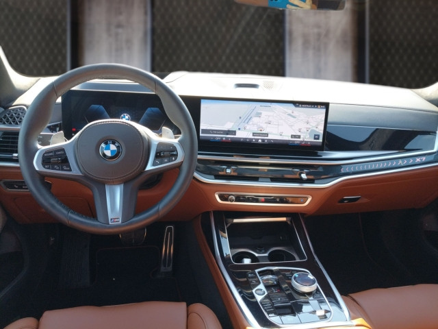 Bild 8: BMW X7 xDrive40d G07 B57