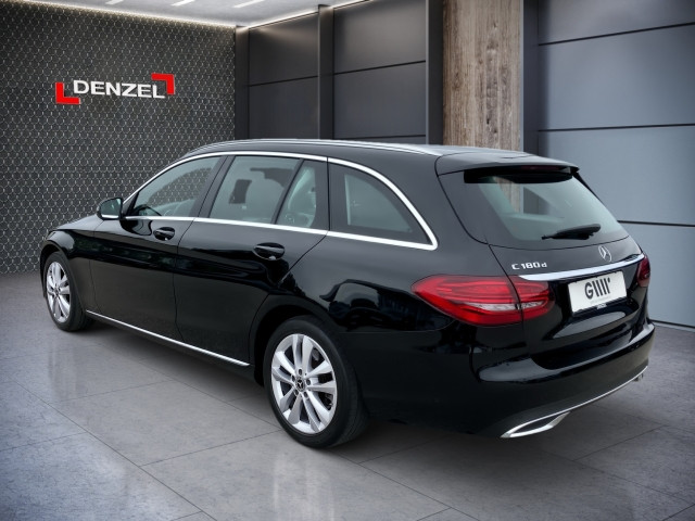 Bild 2: Mercedes C180