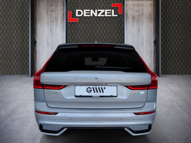 Bild 10: VOLVO PKW XC60 Plus, T6 Plug-in Hybrid, Elektrisch/Benzin, Dark