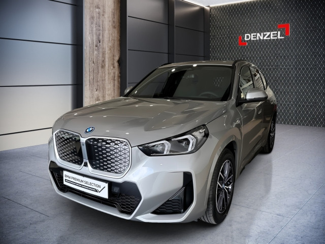 Bild 5: BMW iX1 xDrive30 U11 XE2