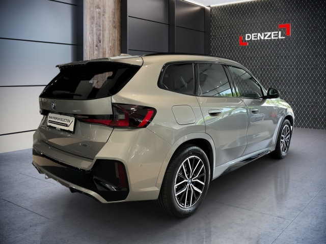 Bild 7: BMW iX1 xDrive30 U11 XE2