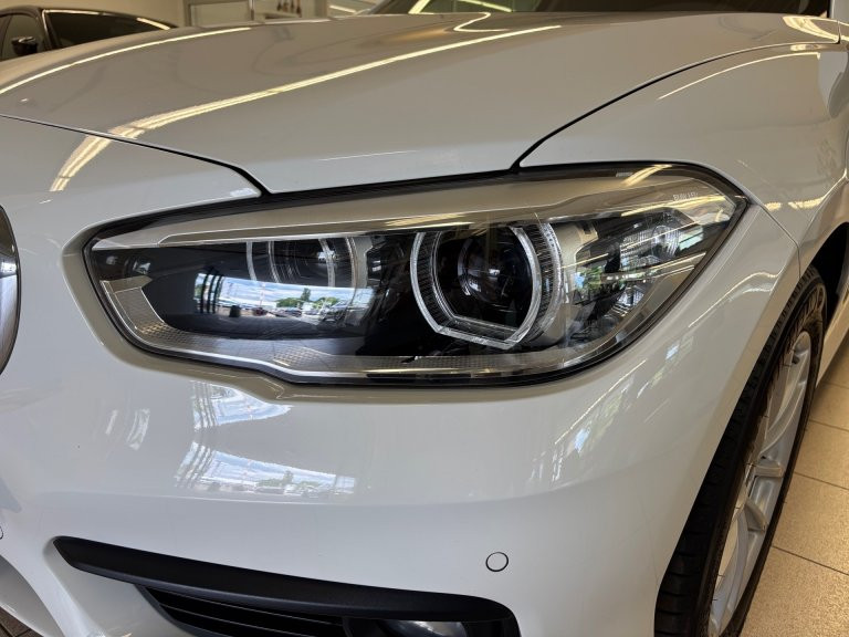 Bild 11: BMW 118d xDrive Advantag