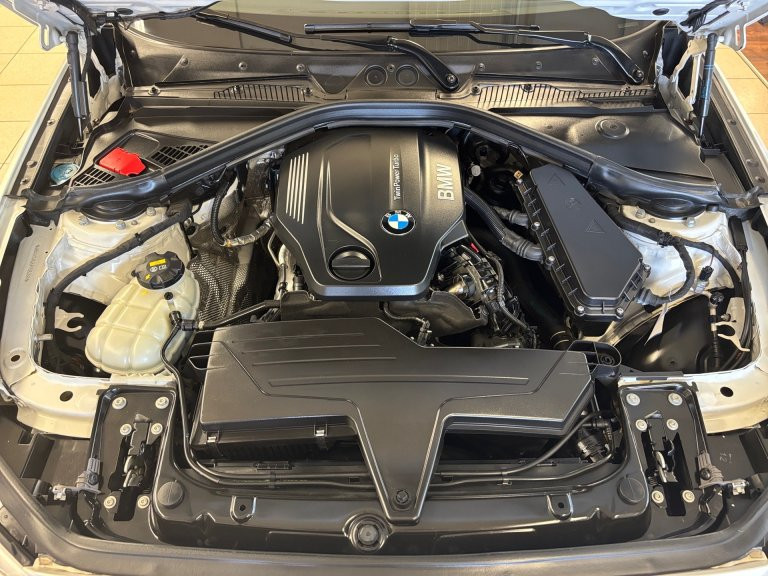 Bild 14: BMW 118d xDrive Advantag
