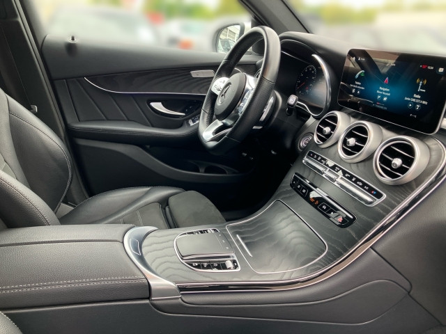 Bild 9: Mercedes GLC 300e 4MATIK