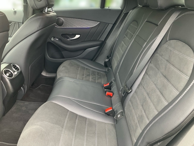 Bild 12: Mercedes GLC 300e 4MATIK