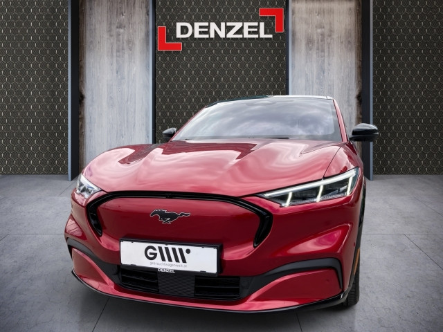 Bild 1: Ford Mustang Mach-E Elekt