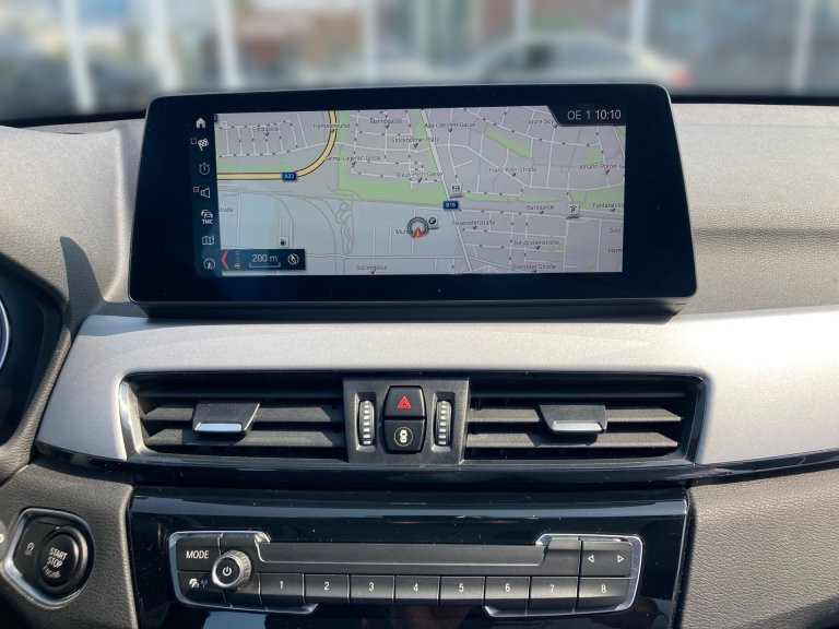 Bild 7: BMW X1 xDrive18d F48