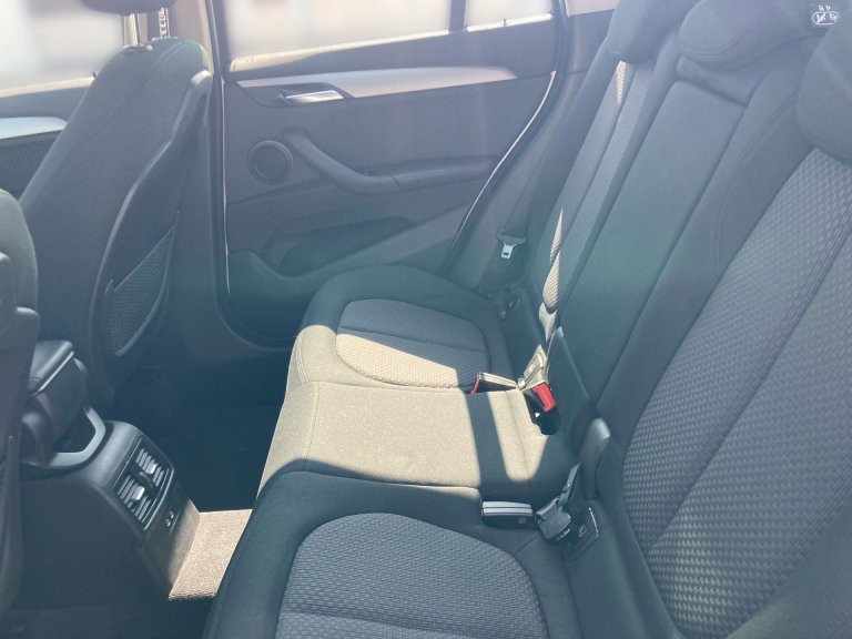 Bild 8: BMW X1 xDrive18d F48