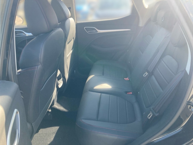 Bild 8: MG ZS 1,5 Luxury