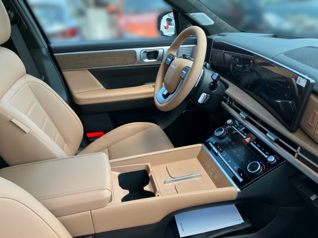 Bild 12: Hyundai Santa Fe (MX5) Calligraphy 1.6 T-GDI PHEV 4WD