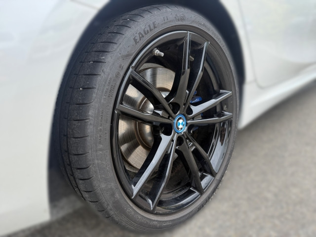 Bild 4: BMW 330e xDrive Touring G21 XB1