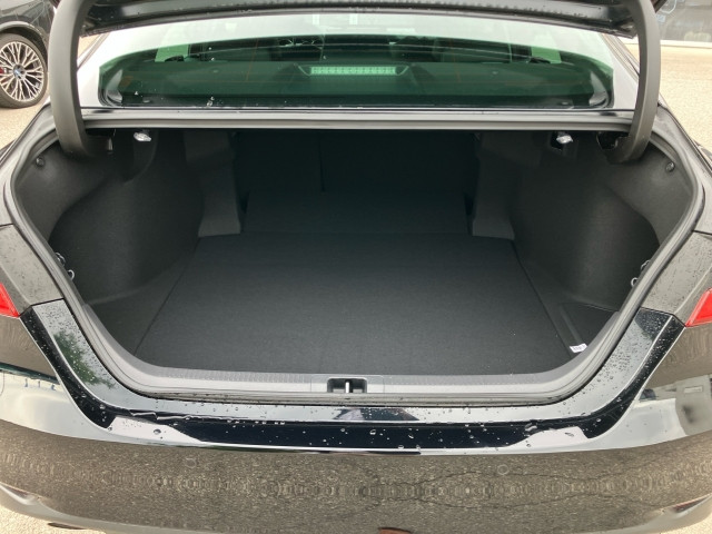 Bild 9: Toyota Camry Hybrid Lounge