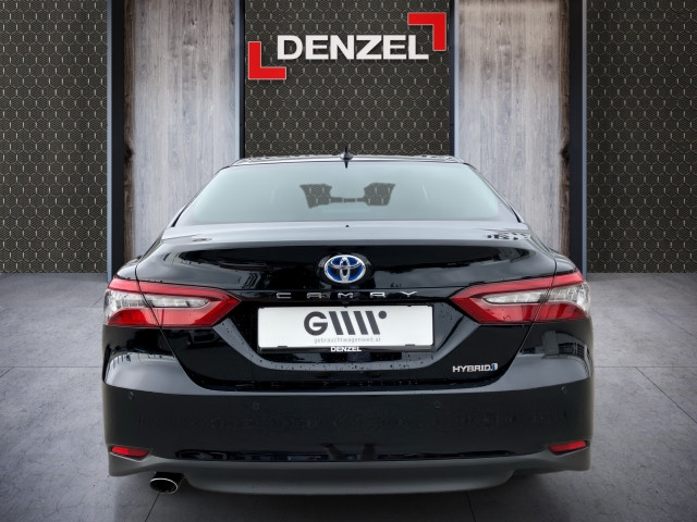 Bild 10: Toyota Camry Hybrid Lounge