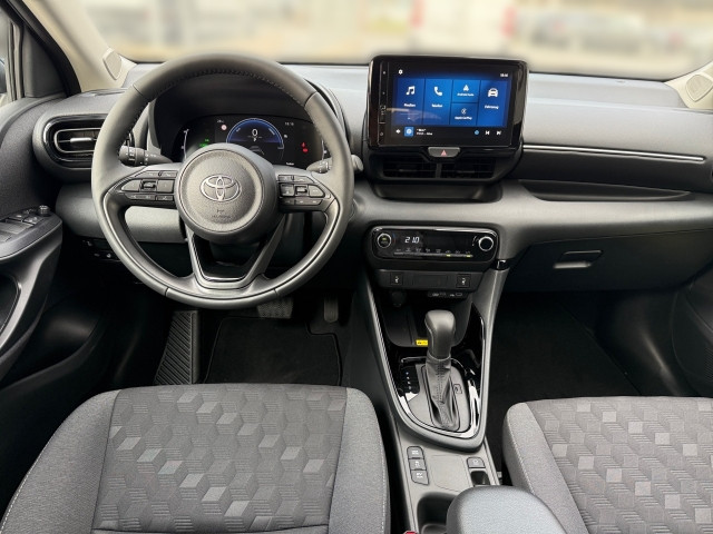 Bild 6: Toyota Yaris - 1,5 l, 116 PS 5-tg. Active Drive