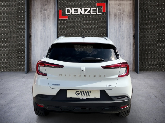 Bild 10: Mitsubishi ASX 1,6 MPI HEV Invi