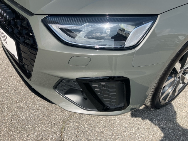 Bild 11: Audi A4 Avant 40 TDI quat