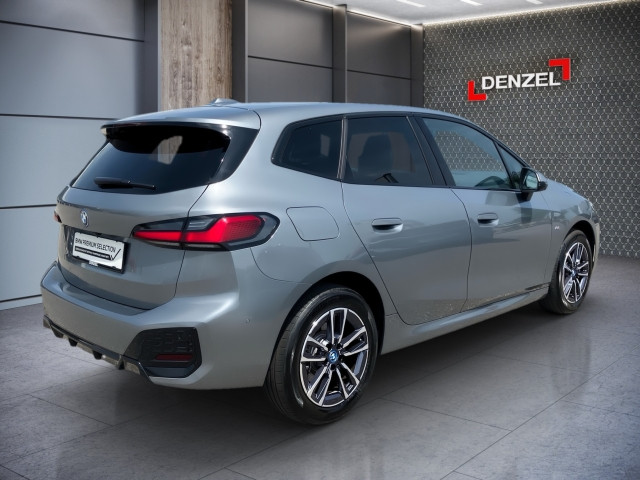 Bild 3: BMW 230e xDrive Active Tourer U06 XB2