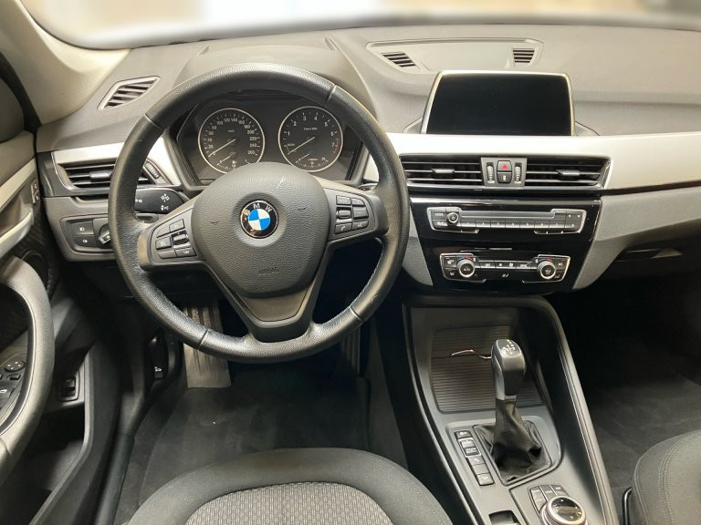 Bild 6: BMW X1 xDrive20i F48 B48