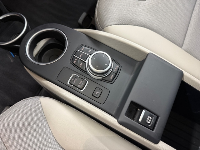 Bild 8: BMW I3s eDrive BEV i01 IB1