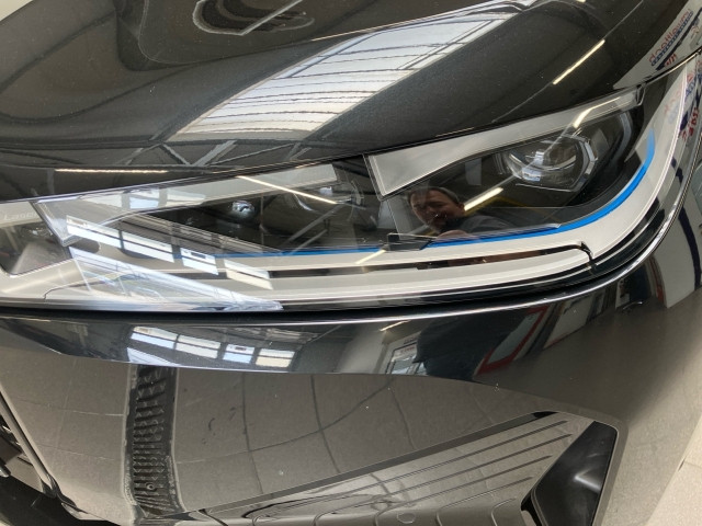 Bild 11: BMW PKW i-Serie iX xDrive40 I20 XE2