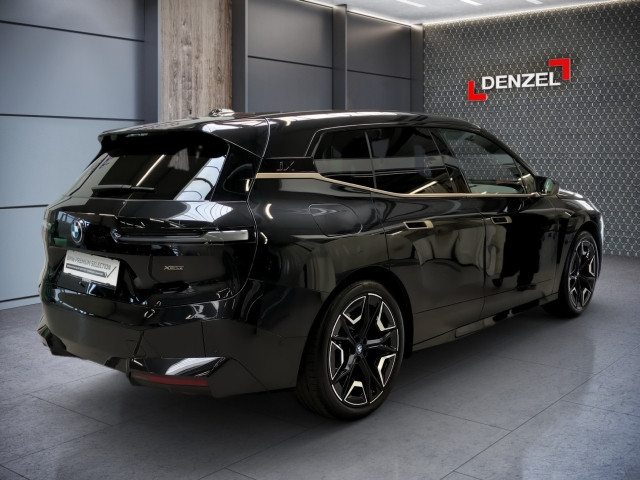Bild 3: BMW PKW i-Serie iX xDrive40 I20 XE2