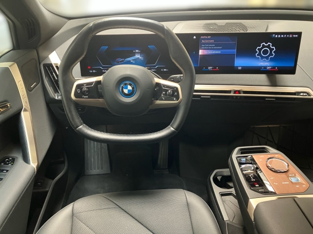 Bild 6: BMW PKW i-Serie iX xDrive40 I20 XE2