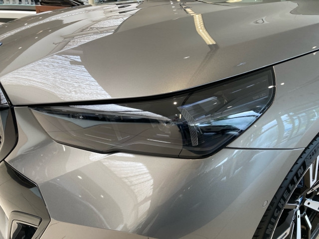 Bild 11: BMW 550e xDrive Limousine G60 XB1