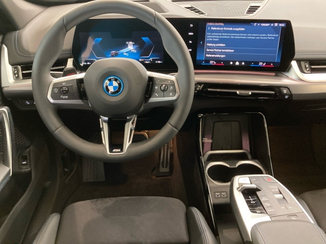 Bild 6: BMW iX1 eDrive20 U11
