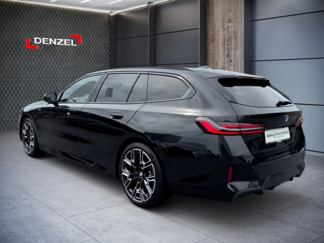 Bild 2: BMW 520d xDrive Touring G61 B47