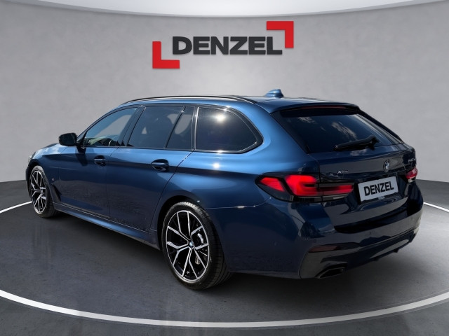 Bild 8: BMW 540i 48 V Touring xD