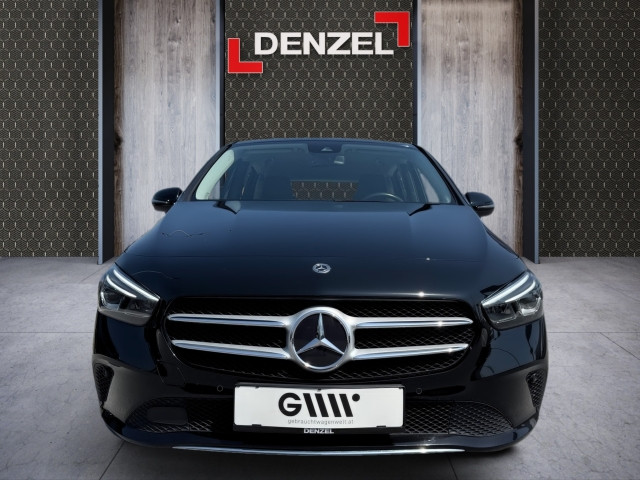 Bild 12: Mercedes B 180d.