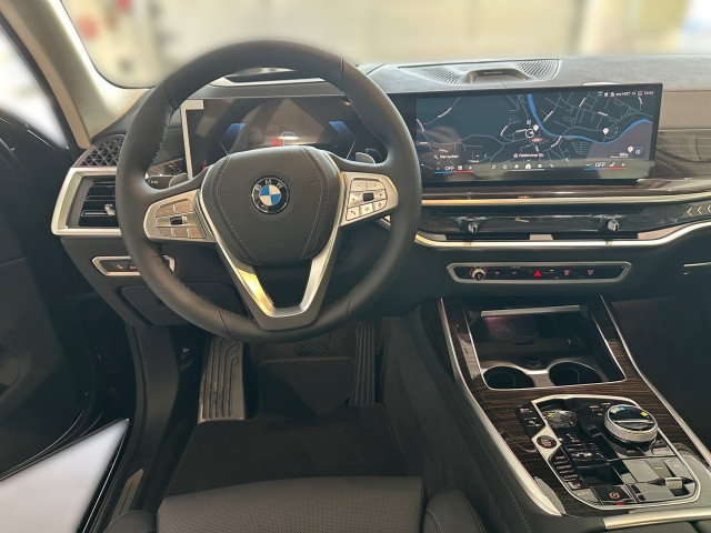 Bild 9: BMW X7 xDrive40d G07 B57