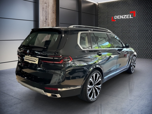Bild 8: BMW X7 xDrive40d G07 B57
