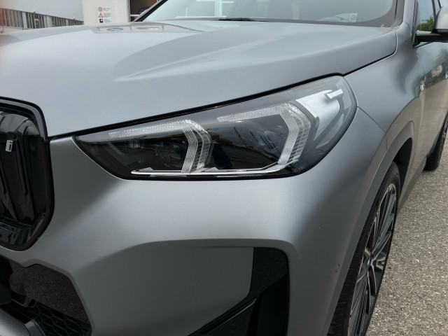 Bild 11: BMW iX1 xDrive30 U11
