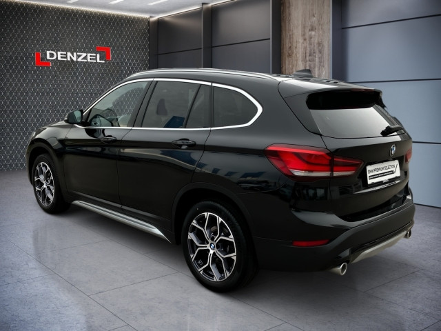 Bild 2: BMW X1 xDrive18d F48