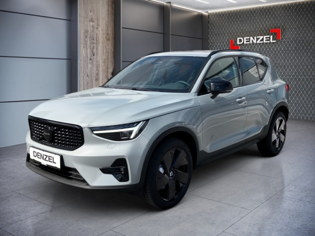 Bild 0: VOLVO PKW XC40 Black Edition Plus, B3 Mild Hybrid, Benzin