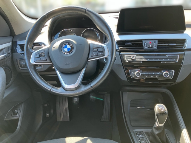 Bild 10: BMW X1 sDrive18d