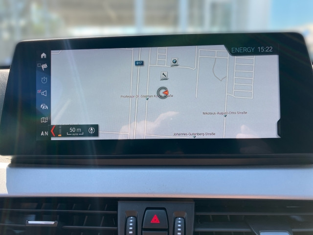 Bild 11: BMW X1 sDrive18d