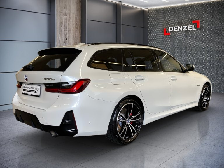 Bild 3: BMW 330e xDrive Touring G21 XB1