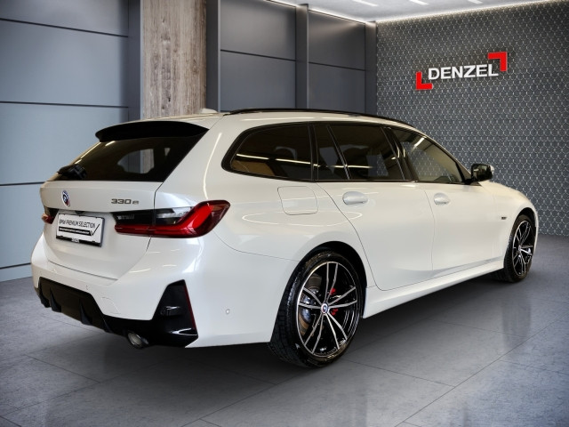 Bild 3: BMW 330e xDrive Touring G21 XB1