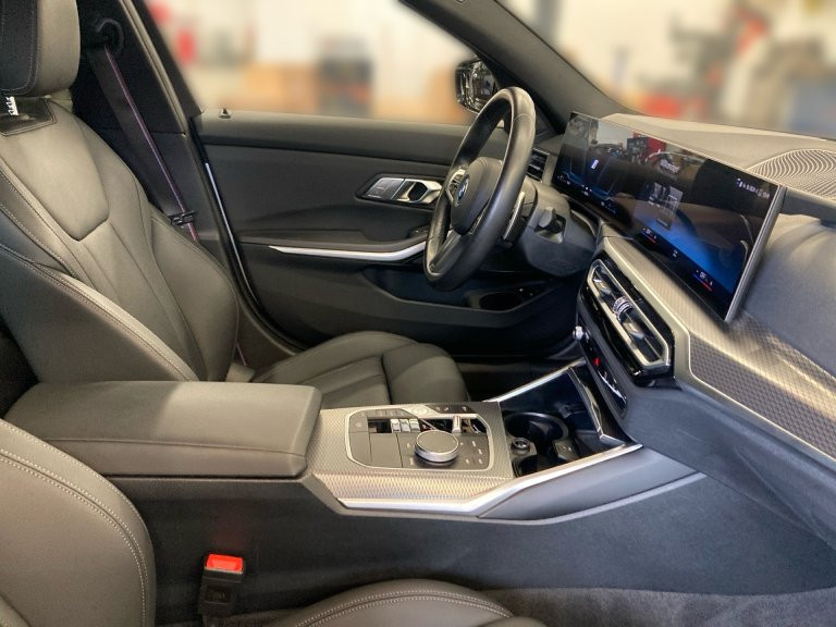 Bild 5: BMW 330e xDrive Touring G21 XB1